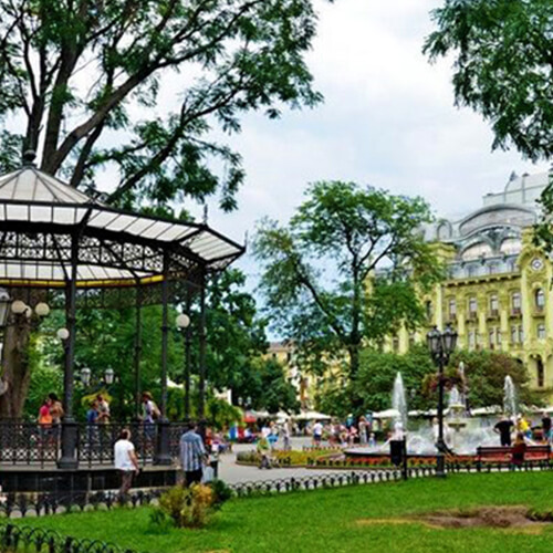 Дерибасовская Городской сад